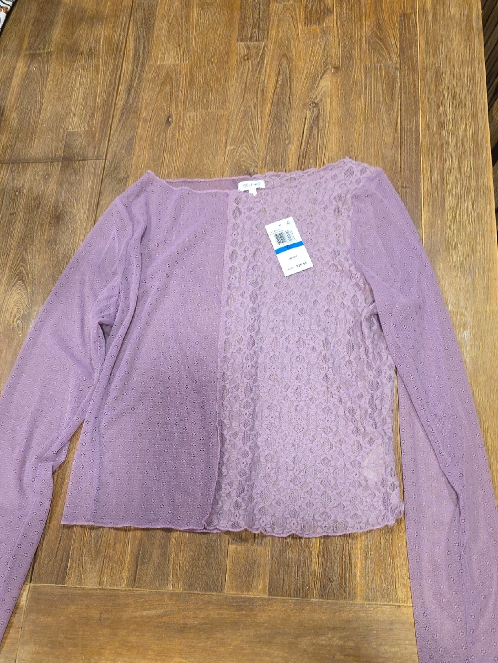 Lace-Panel Long Sleeve Tee in Dusty Lavender